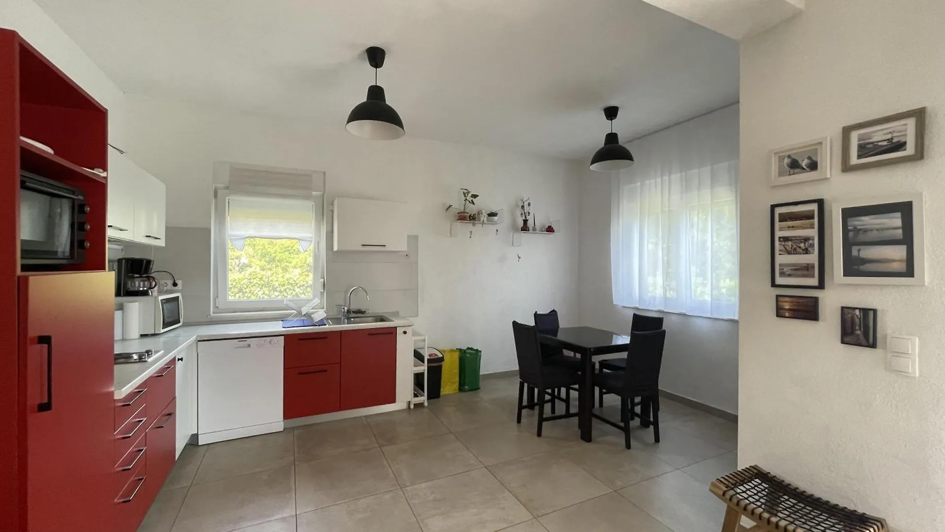 Kuca Za Odmor U Kastelima S Pogledom Na More Kaštela 度假居