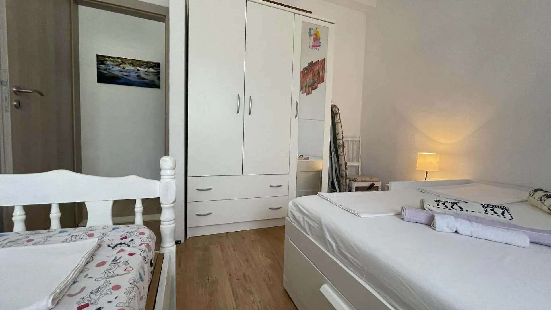 Kuca Za Odmor U Kastelima S Pogledom Na More Kastela